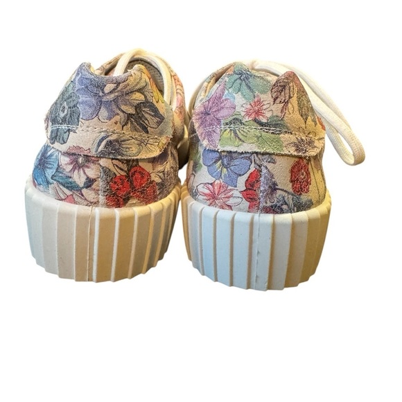 Romika Floral Platform Sneakers EU 40 (US 9-9.5) - With Original Box - Picture 4 of 9